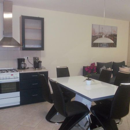 Centrum Apartman Apartment Szeged Luaran gambar